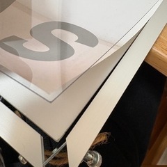 ポスターフレーム　額縁　ジグソーパズル　絵画　A2サイズの画像