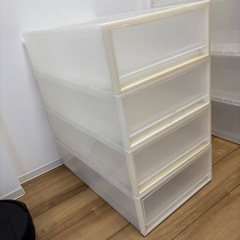 衣装ケース4台
の画像