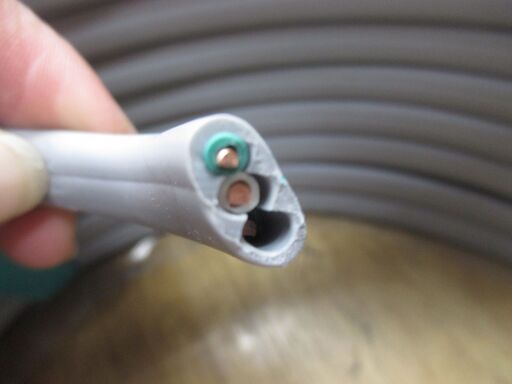 愛知電線 2×2.0mm＋G1.6mm VVF Gタイプ 未使用品 袋汚れ有  LFV 質量15.0kg 条長100m 製造年月202