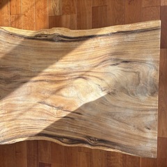 (発送可能)相談下さい。輸入物一枚板テーブルの画像