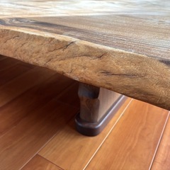 (発送可能)相談下さい。輸入物一枚板テーブルの画像