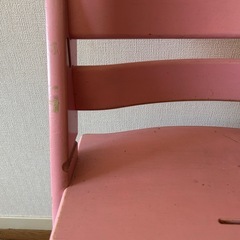 ピンク　子供椅子(調整可能)の画像