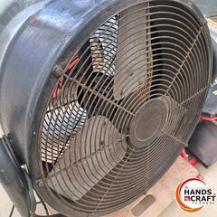 ✨メーカー不明　中古　大型 ファン　※キズ・サビ有り✨うるま市田場✨の画像