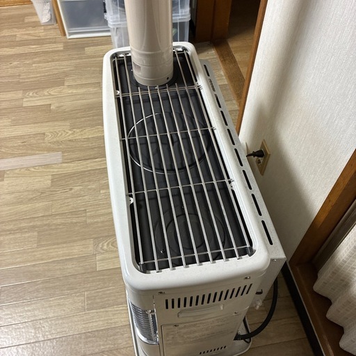 コロナ 石油ストーブ SV-70BSN 木造18畳/コンクリ25畳 100V 2022年式