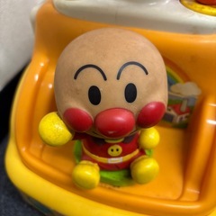 アンパンマン　車　の画像