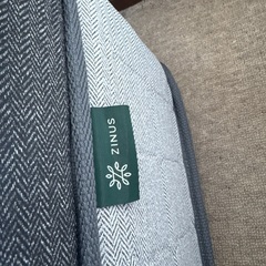 ZINUS ポケットコイル マットレス シングル 厚さ 33cmの画像