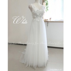 Aライン　ウエディングドレス　9号の画像