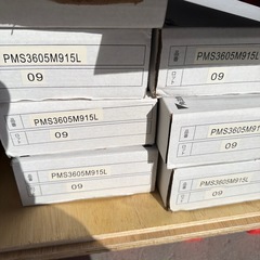 【12枚×7ケースセット】フロアタイル152.4×914.4×5mmの画像