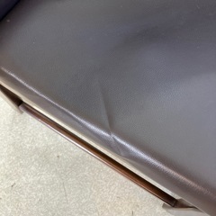 12/28まで店頭商品一部を除き半額SALE!!継続中‼️　サ2512-267 KOIZUMI コーナーチェア ダークブラウン キズ汚れ有りの画像