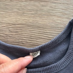 ベビー服 子供服 長袖　女の子 70 80 トップスの画像