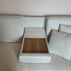 急募‼️オットマン付き　２人掛けソファベッドの画像