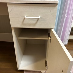 ⭕️26日まで⭕️勉強机の画像