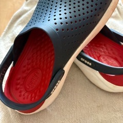 クロックス　ライトライド　サンダルの画像