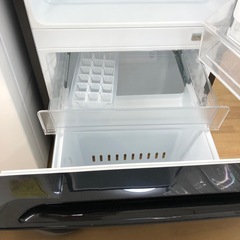 【ドリーム川西店御来店限定】 ☆ジモティー見たよ♪割引☆ワールプールジャパン　2ドア冷蔵庫　2024　クリーニング済み【2125560000042793】の画像