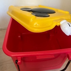 ミッキーおもちゃ箱の画像