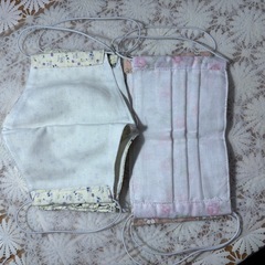 新品✨手作りマスクの画像