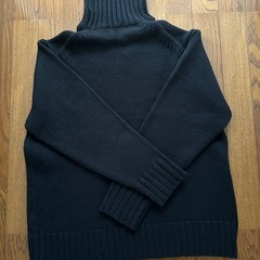 GUのセーターの画像