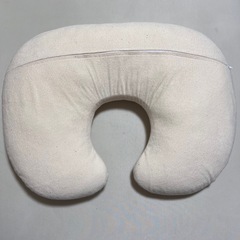 授乳クッション✴︎防水カバー付きの画像