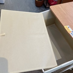 【棚】【4段シェルフ】【布張りチェスト】クリーニング済み【管理番号1226】野の画像