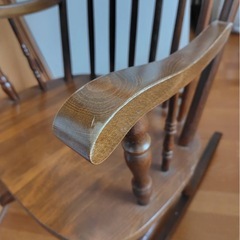 ロッキングチェア　木製の画像