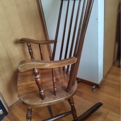 ロッキングチェア　木製の画像