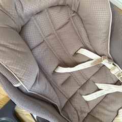 Aprica ユラリズム　コードなし　オート　ハイローチェアの画像