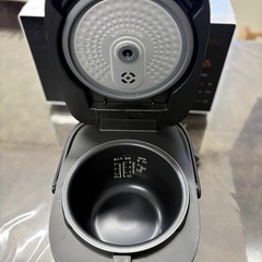炊飯器の画像