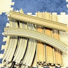 カトーユニトラック　パワーパック　高架橋　線路多数の画像