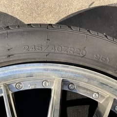 245/4020インチ　ドルフレン　
ヒューヴァー　の画像