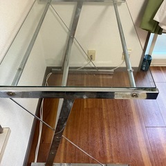 PCデスクの画像