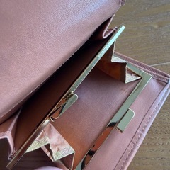 三つ折り財布の画像