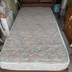 シングルサイズベットの画像