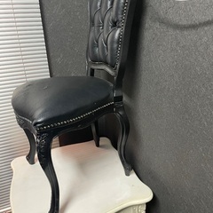 ヴィンテージ風　本革　チェアの画像
