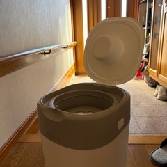 COMBI コンビ 紙おむつ処理ポット の画像