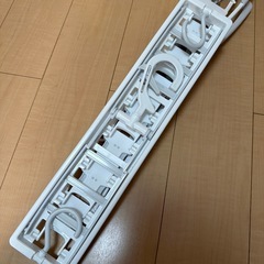 【美品】ニトリワンタッチ取り込みスライドアーム8連ハンガー　　の画像