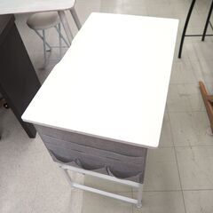 デスク　ホワイト　D500　リユース品　価格　4,400円の画像