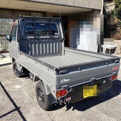 サンバートラック 4気筒 3方開 5速MT エアコン パワステ ラジオ タイベル交換済みの画像