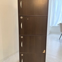 即引き取り歓迎‼️カラーボックス鍵付き/茶/収納棚の画像