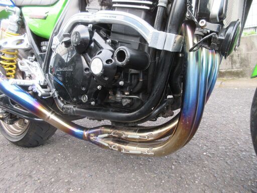 Kawasaki ZRT20A ZRX1200R ②