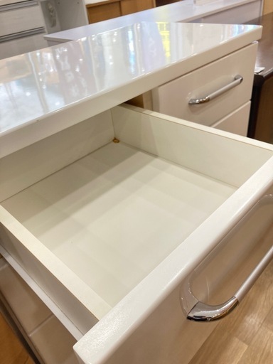 【トレファク高槻店】取りに来られる方限定！ニトリの4段チェストのご紹介です！