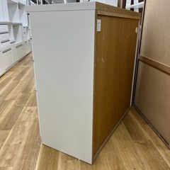 松田家具 キッチンカウンター 4段 モールトン ホワイト のご紹介です！の画像