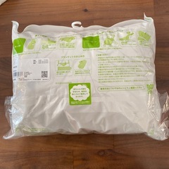 ユニクロ新品未開封　パデッド2wayブランケット　ナチュラル　　の画像