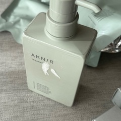 【急募】AKNIR シャンプー、トリートメント、スキャルプセラムの画像
