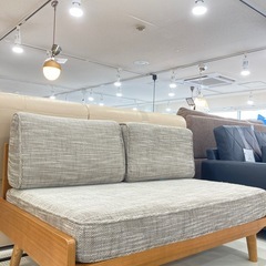 【トレファク高槻店】取りに来られる方限定！unico(ウニコ）の2人掛けソファーのご紹介です！の画像