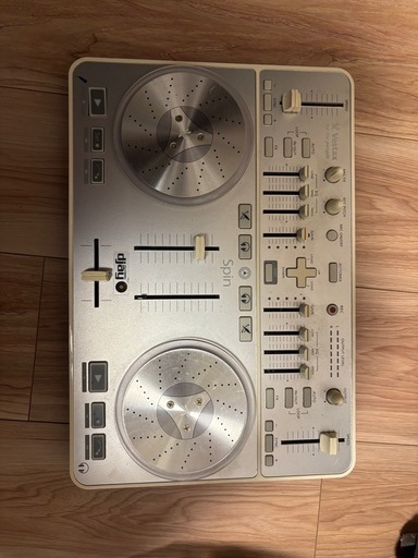 DJコントローラー
