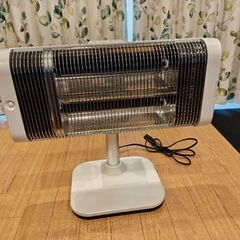 コロナ　遠赤外線ストーブの画像