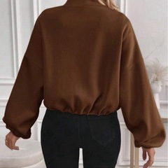 今期ショート丈コーヒーブラウン裏起毛スエット　新品の画像