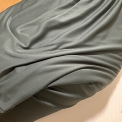 人をダメにするクッション　400L チャコールグレーの画像