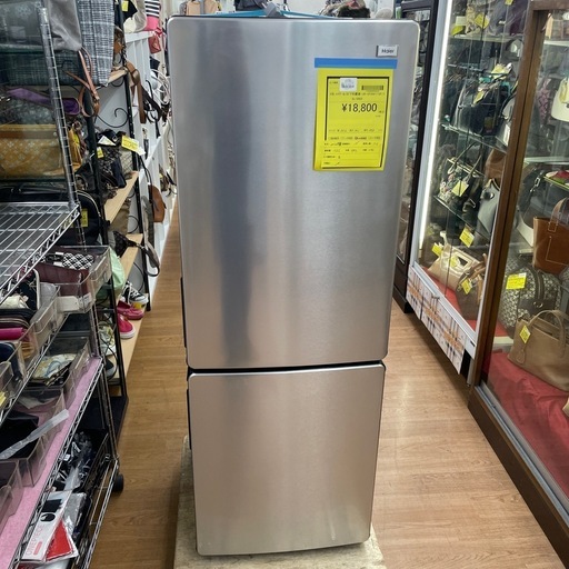 dunhill by design - Nick Foulkes 公式