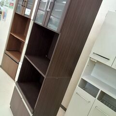 リユースのサカイ栃木店★ジモティ割あり★  食器棚 ダークブラウン W60×D40×H178 クリーニング済み TC12151の画像